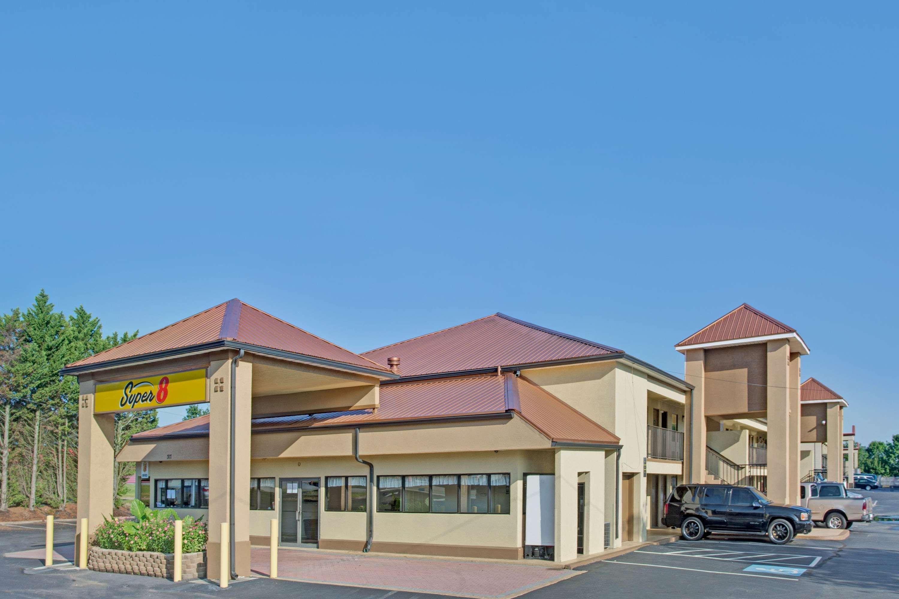 Hotel Super 8 By Wyndham Suwanee Exterior foto