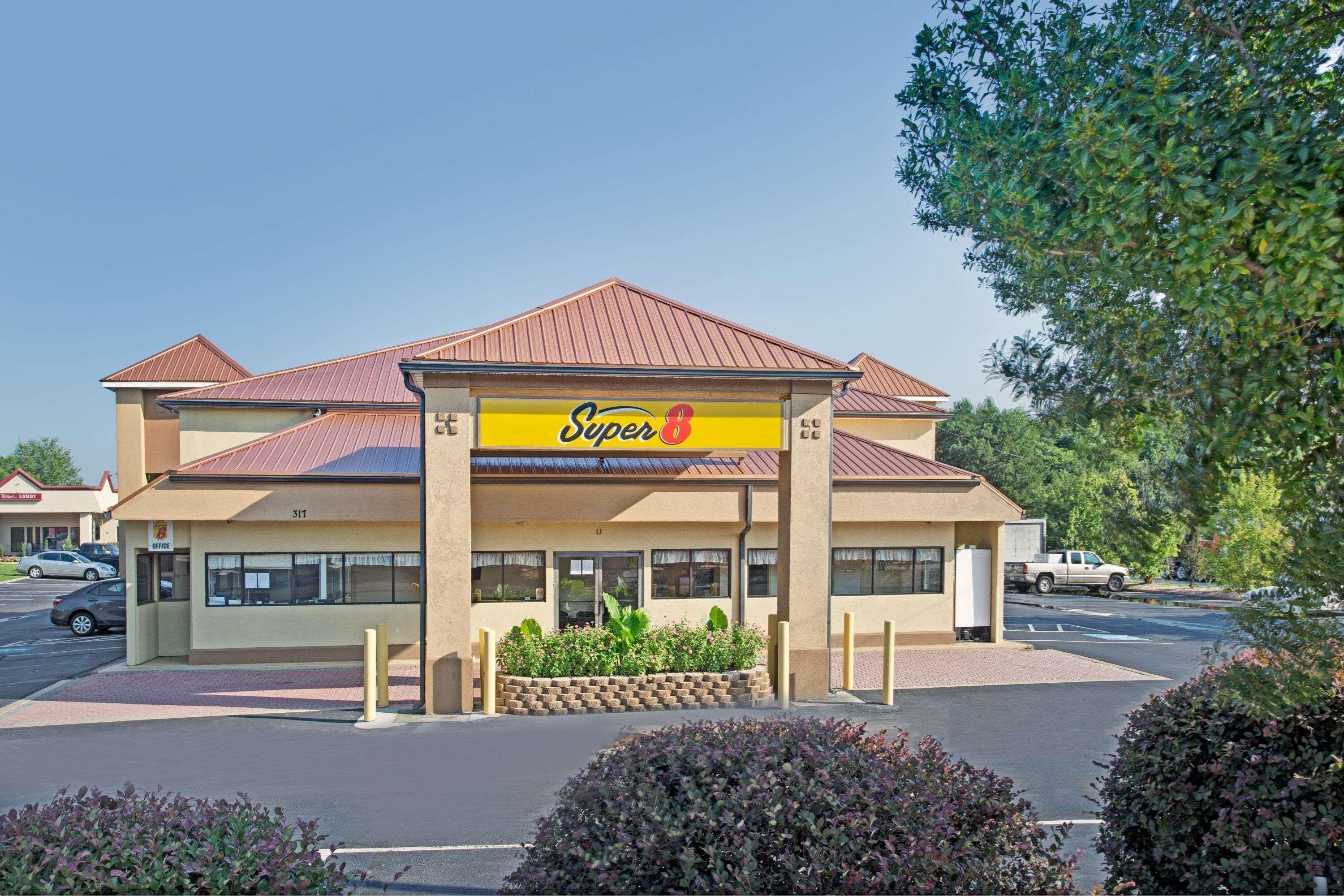 Hotel Super 8 By Wyndham Suwanee Exterior foto